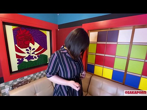 ❤️ Cutie Japanese nwere nnukwu nnụnnụ tit na-eji ihe ụmụaka egwuri egwu na-enwe mmekọahụ na-emetọ onwe ya ma nwee orgasm. Ọ na-ekwu na N'ajụjụ ọnụ banyere ya iberibe ahụmahụ. Nnukwu nnụnnụ tit na ọtụ ntutu na-asụ ude nke ukwuu. Osakaporn ️❌ Anal video ❌️❤